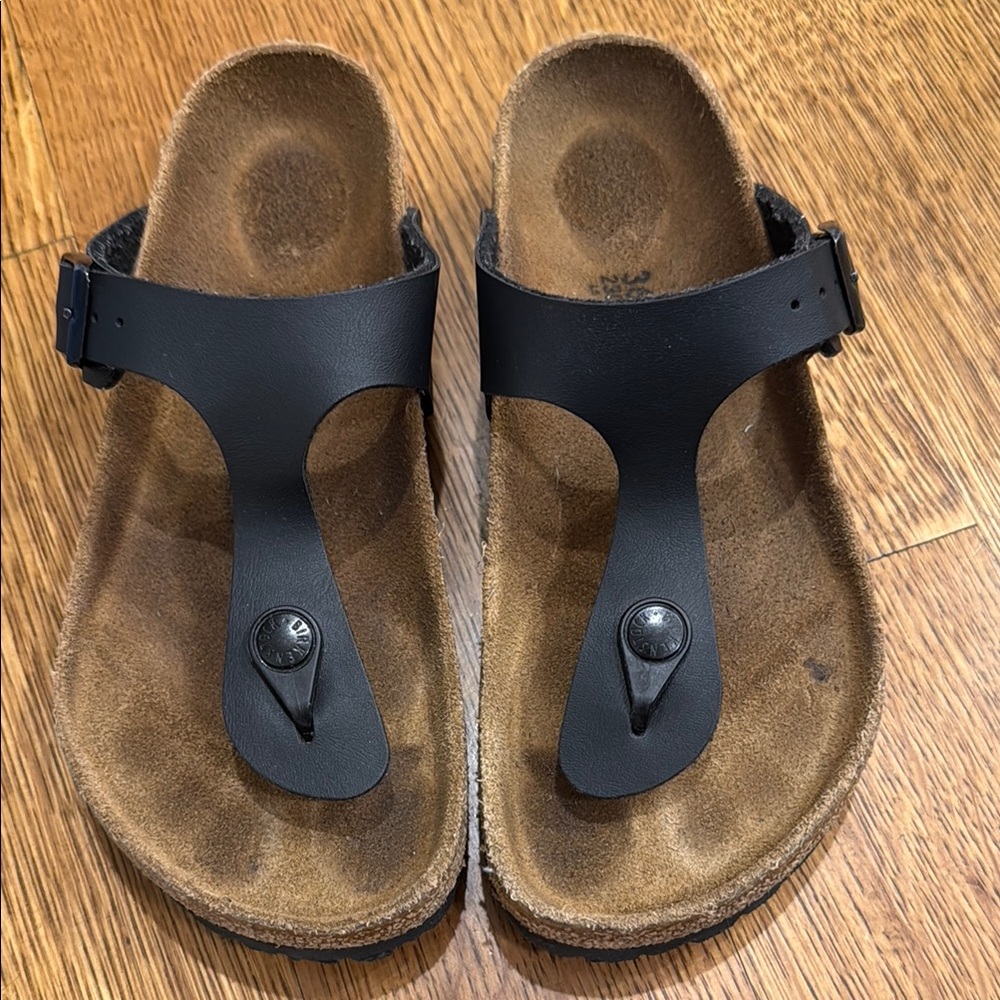 Birkenstock Gizeh Black Leather Thong Sandals size 36 barely worn